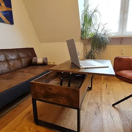 Gemuetliches In Halle Saale Netflix U Yt דירה