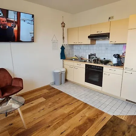 דירה Gemuetliches In Halle Saale Netflix U Yt *