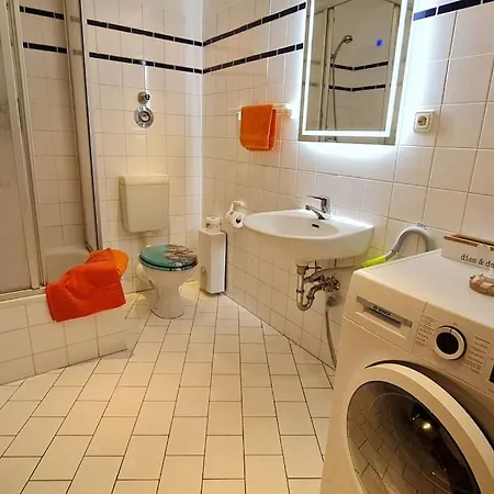 Gemuetliches In Halle Saale Mit Yt Apartman Ammendorf